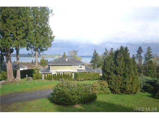 Main Photo: 3094 Island View Road in SAANICHTON: CS Island View Single Family Detached for sale (Central Saanich) : MLS® # 361857