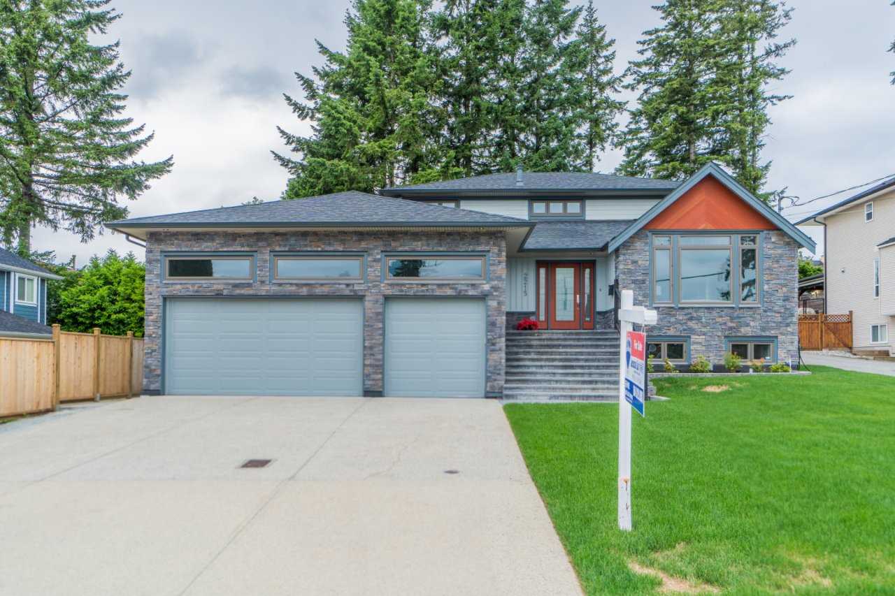 Main Photo: 2215 PARADISE AVENUE in Coquitlam: Coquitlam East House for sale : MLS®# R2202665