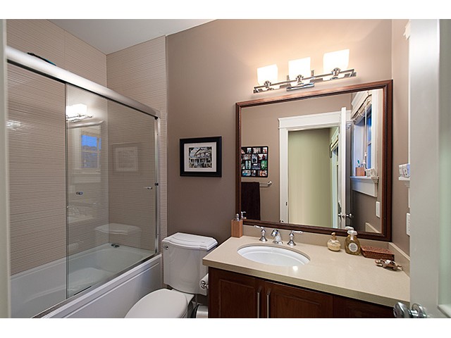 Main Photo: 2922 W 5TH AV in Vancouver: Kitsilano Condo for sale (Vancouver West) : MLS®# V1097229