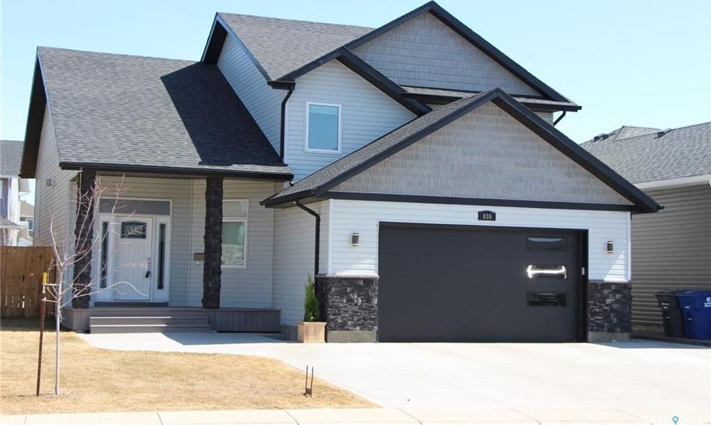 Main Photo: 830 Hargreaves Manor in Saskatoon: Hampton Village Residential for sale : MLS®# SK724164