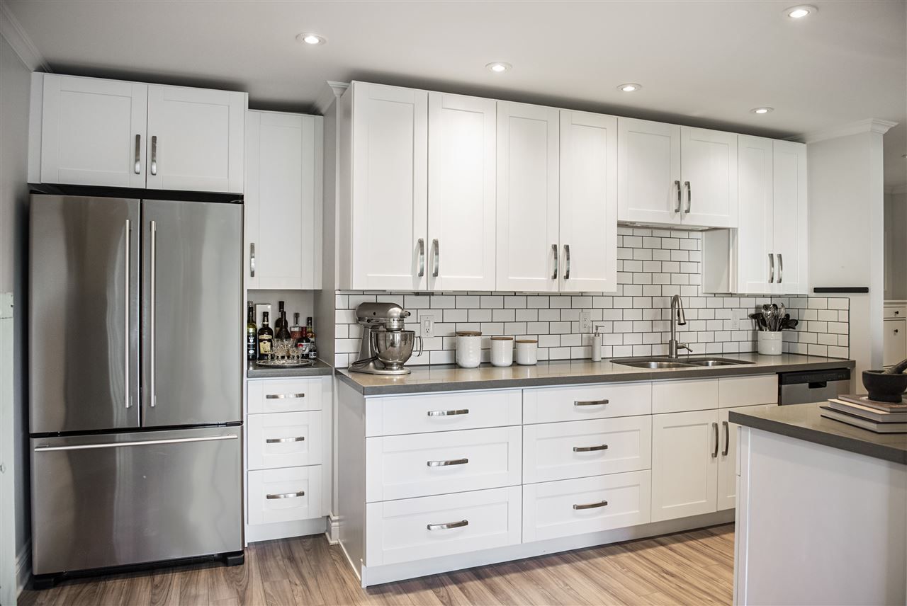 Main Photo: 306 2333 TRIUMPH STREET in Vancouver: Hastings Condo for sale (Vancouver East) : MLS®# R2291752