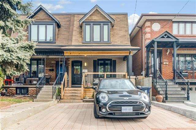 Main Photo: 477 St Clarens Ave in Toronto: Dovercourt-Wallace Emerson-Junction Freehold for sale (Toronto W02) : MLS® # W3729685