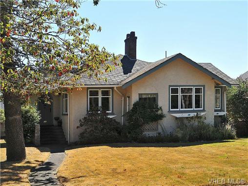 FEATURED LISTING: 919 St. Patrick Street VICTORIA