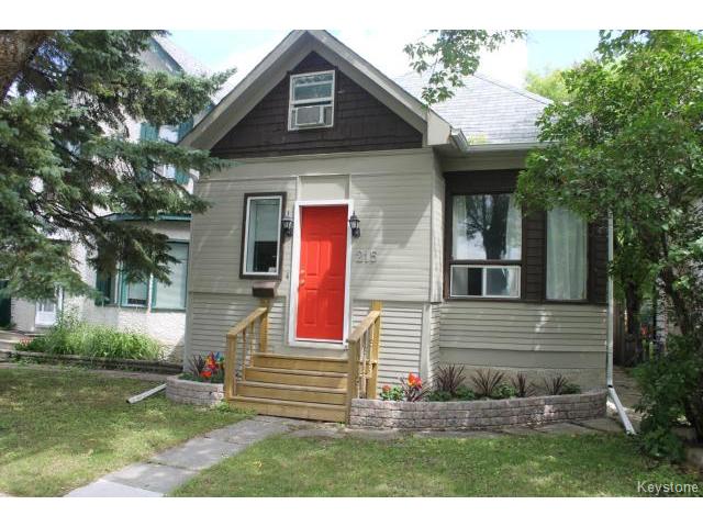 Main Photo: 215 Berry Street in WINNIPEG: St James Residential for sale (West Winnipeg) : MLS®# 1417110