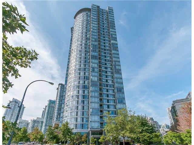 FEATURED LISTING: 2106 - 1033 MARINASIDE Crescent Vancouver