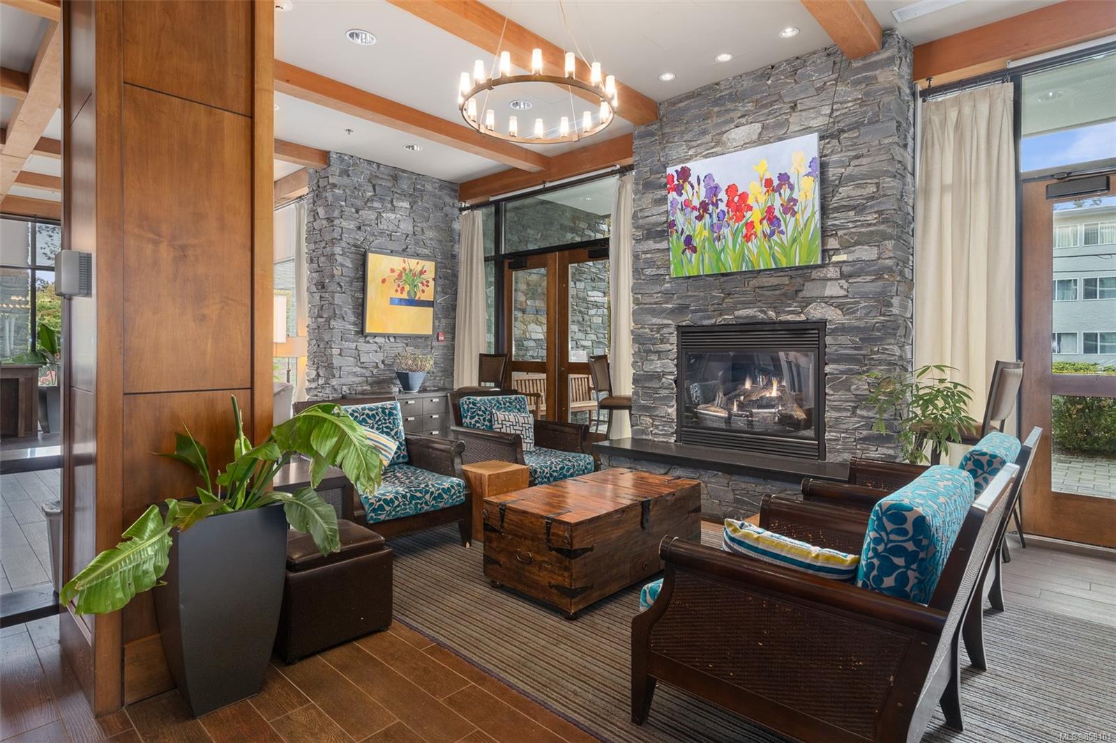 FEATURED LISTING: 507 - 500 Oswego St