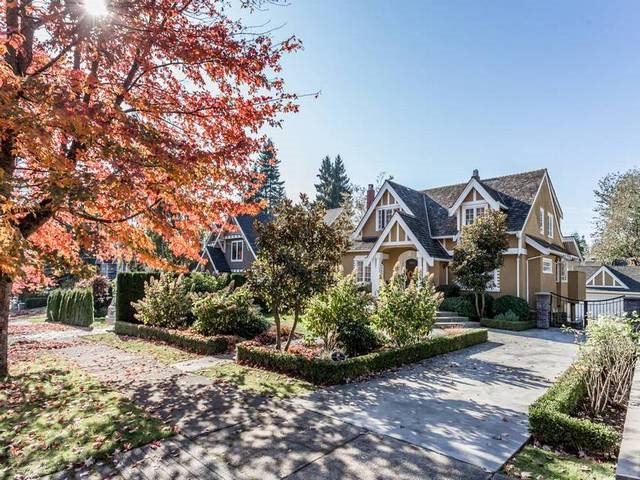 Main Photo: 5611 WALLACE STREET in Vancouver: Dunbar House for sale (Vancouver West) : MLS®# R2012282