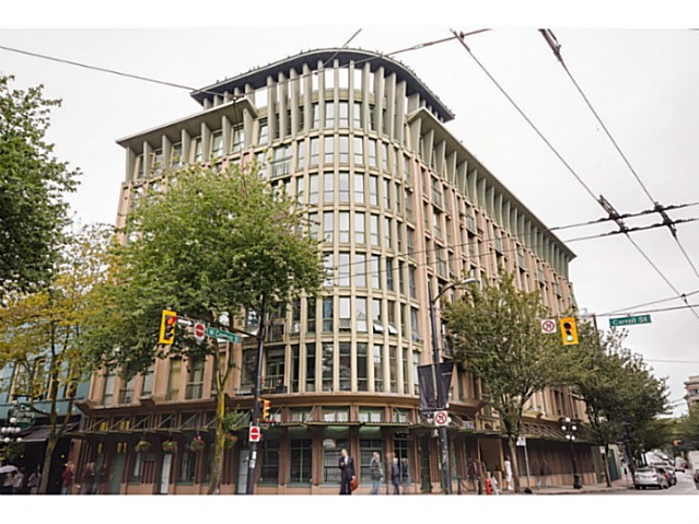 FEATURED LISTING: 407 1 CORDOVA Street East Vancouver