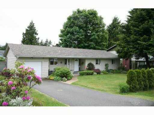 Main Photo: 1660 EDWARDS RD in Squamish: Brackendale House for sale : MLS® # V1063537