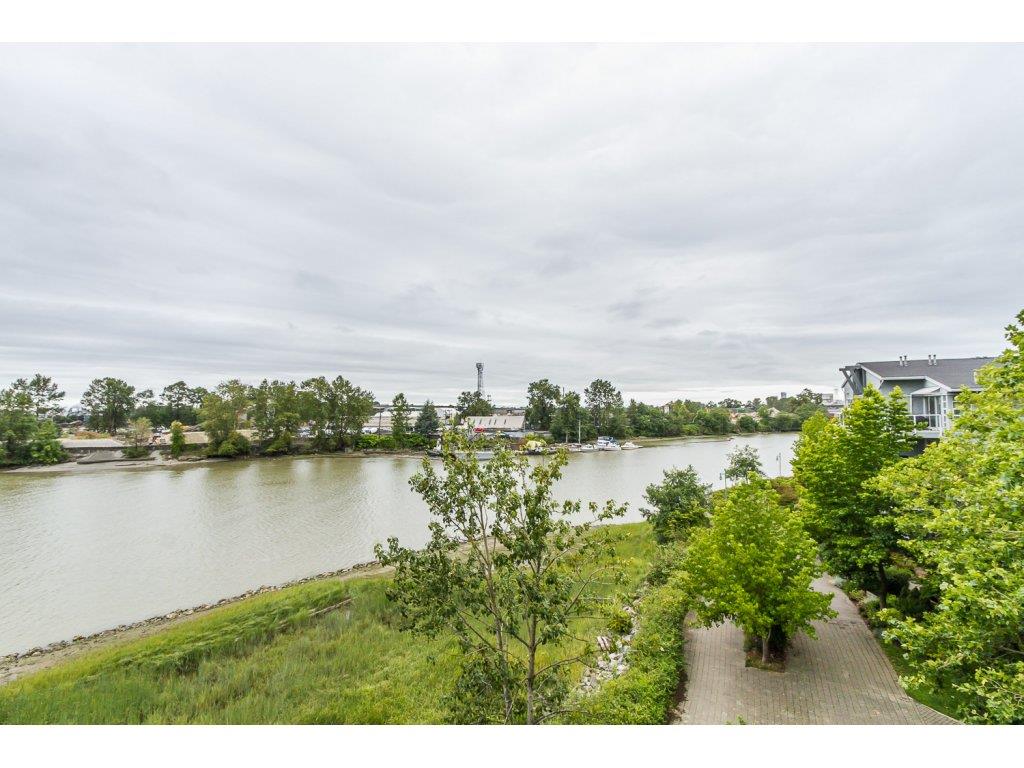Main Photo: 406 1920 SE KENT AVENUE in Vancouver: Fraserview VE Condo for sale (Vancouver East) : MLS®# R2090349