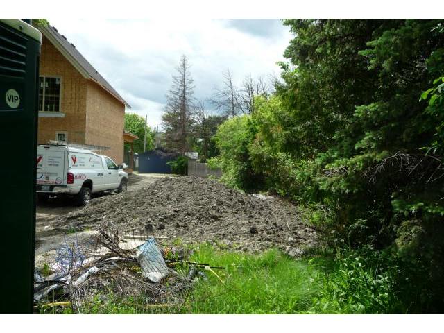 Main Photo: 212 Egerton Road in WINNIPEG: St Vital Residential for sale (South East Winnipeg) : MLS®# 1313032
