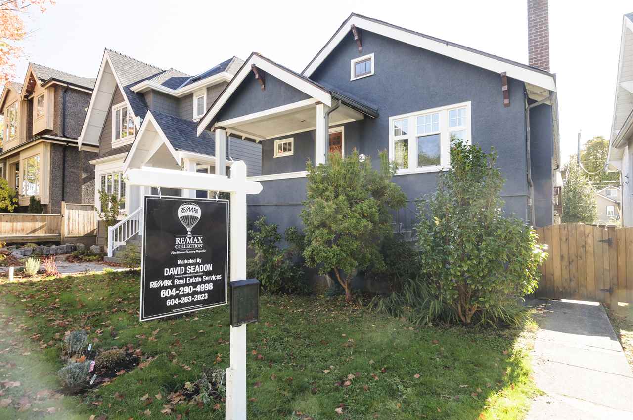 Main Photo: 682 W 19TH AVENUE in Vancouver: Cambie House for sale (Vancouver West) : MLS®# R2115944