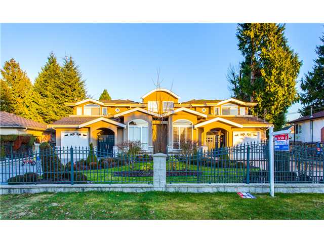 FEATURED LISTING: 1588 BLAINE Avenue Burnaby