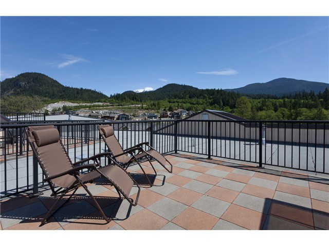 Main Photo: # 316 41105 TANTALUS RD in Squamish: Tantalus Condo for sale : MLS®# V1064218