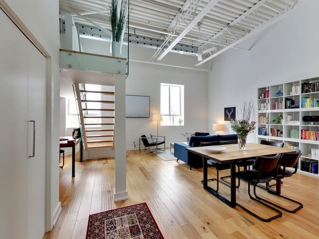 Main Photo: 347 Sorauren Ave Unit #216 in Toronto: Roncesvalles Condo for sale (Toronto W01) : MLS(r) # W3705897