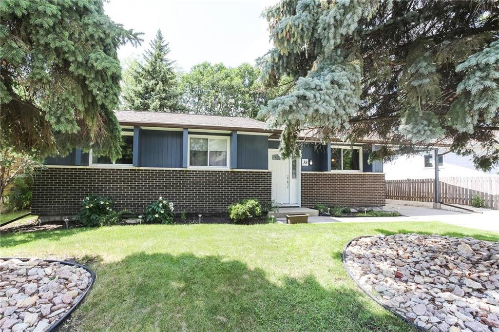 FEATURED LISTING: 38 Stack Street Winnipeg
