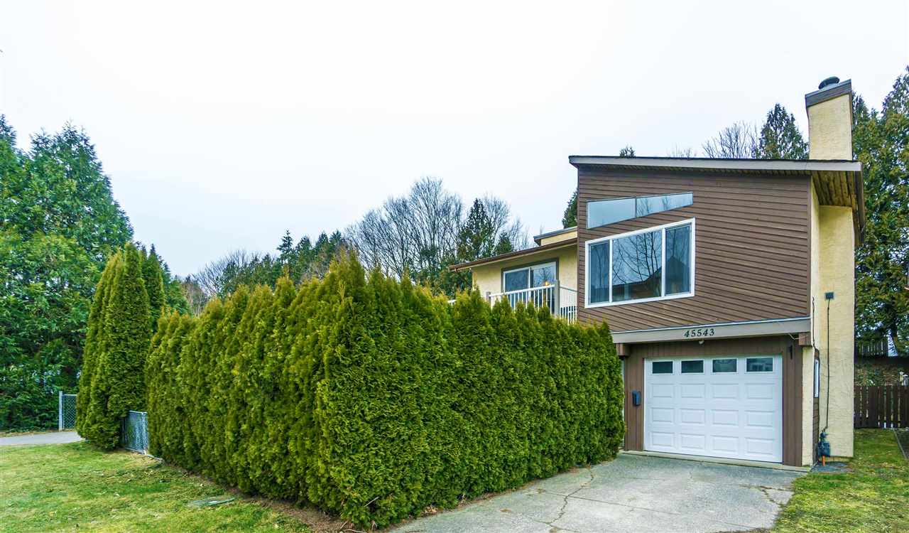 FEATURED LISTING: 45543 MCINTOSH Drive Chilliwack