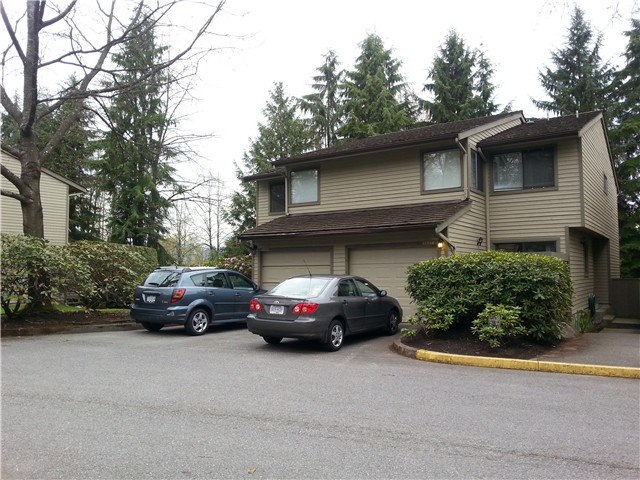 Main Photo: 5827 MAYVIEW CR in Burnaby: Burnaby Lake Townhouse for sale (Burnaby South) : MLS®# V1060467