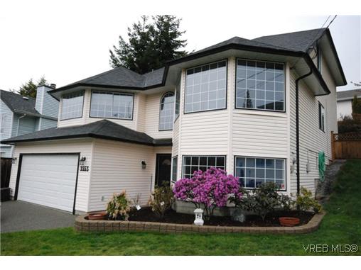 Main Photo: 3553 Desmond Drive in VICTORIA: La Walfred Single Family Detached for sale (Langford) : MLS® # 321442