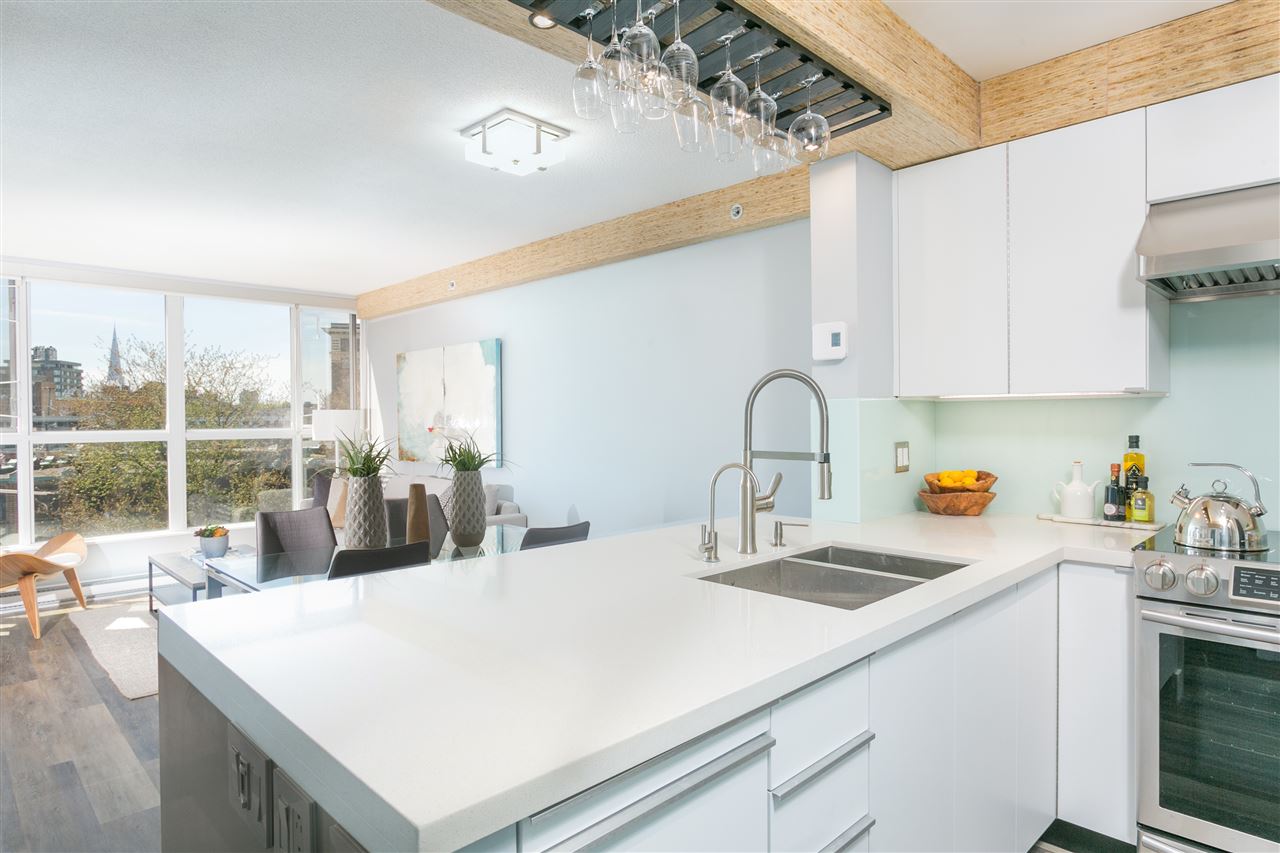 Main Photo: 409 288 E 8TH AVENUE in Vancouver: Mount Pleasant VE Condo for sale (Vancouver East) : MLS® # R2163666