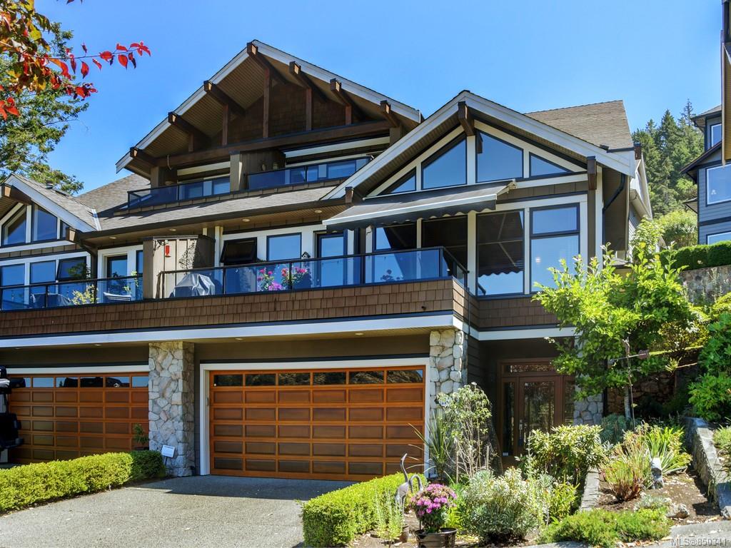 FEATURED LISTING: 114 - 1244 Muirfield Pl