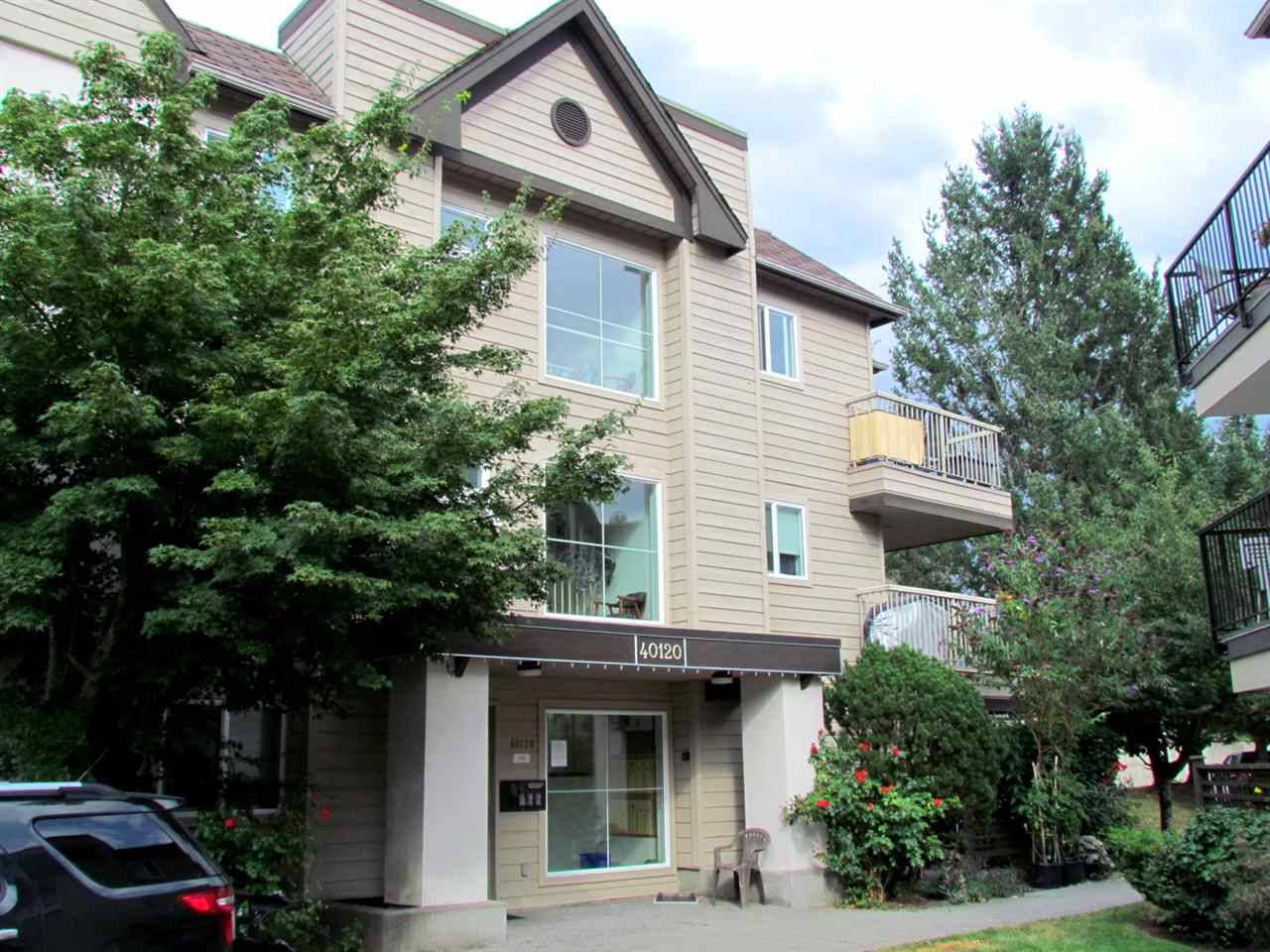 FEATURED LISTING: B303 - 40120 WILLOW Crescent Squamish
