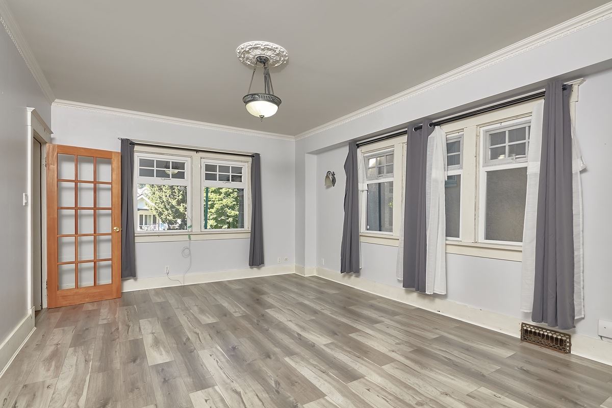 FEATURED LISTING: 970 17TH Avenue West Vancouver
