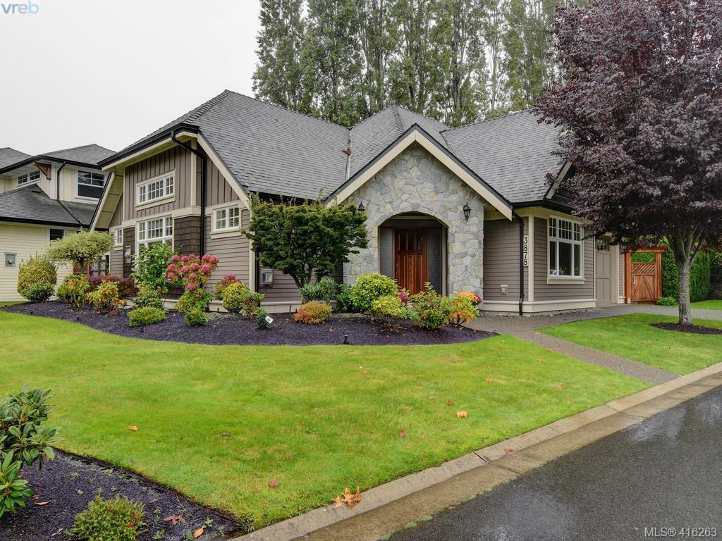 FEATURED LISTING: 3878 South Valley Drive VICTORIA