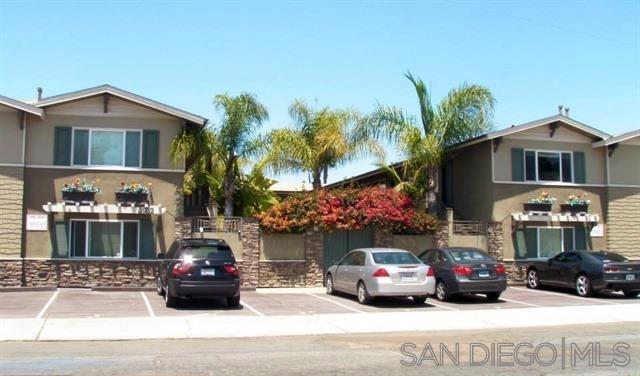 FEATURED LISTING: 3 3932 9Th Ave San Diego