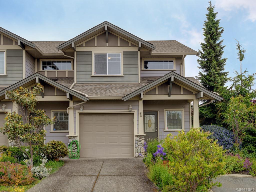 FEATURED LISTING: 1 - 3338 Whittier Ave Saanich
