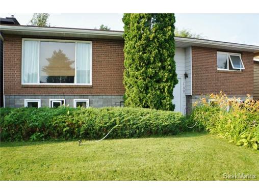 Main Photo: 139 Christopher Road in Saskatoon: Lakeview Single Family Dwelling for sale (Saskatoon Area 01) : MLS®# 508208