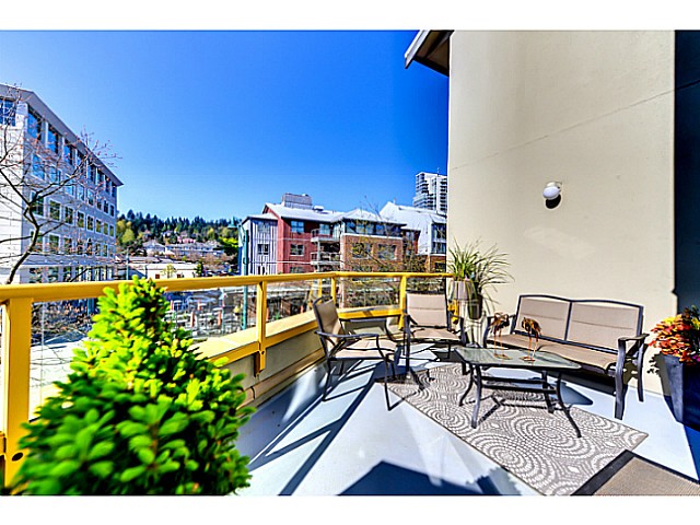 FEATURED LISTING: 310 - 220 NEWPORT Drive Port Moody