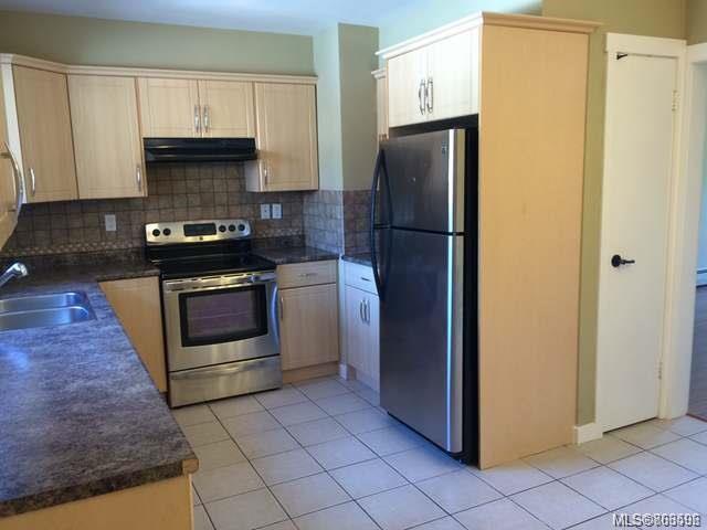 FEATURED LISTING: 2 - 1630 Crescent View Dr