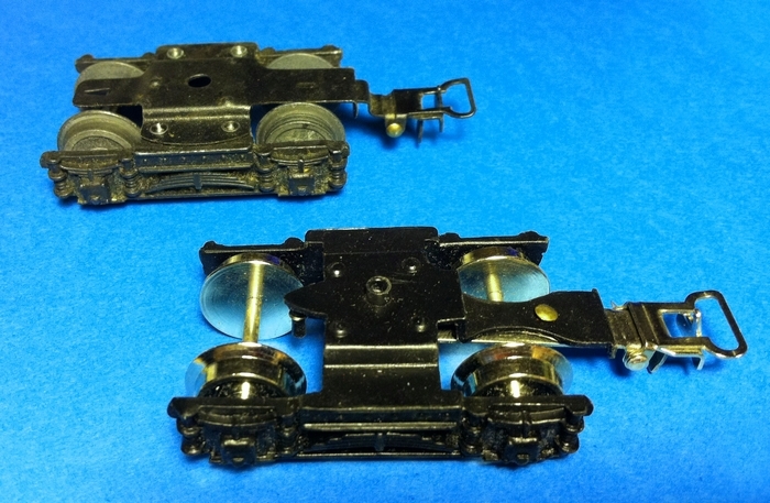Normal_marklin_340_350_series_trucks1