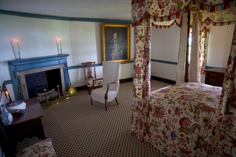 Early Refurnishing Efforts Lafayette Room · Washington's Mount