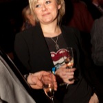 Blonde_lady_in_funky_t-shirt_thumb