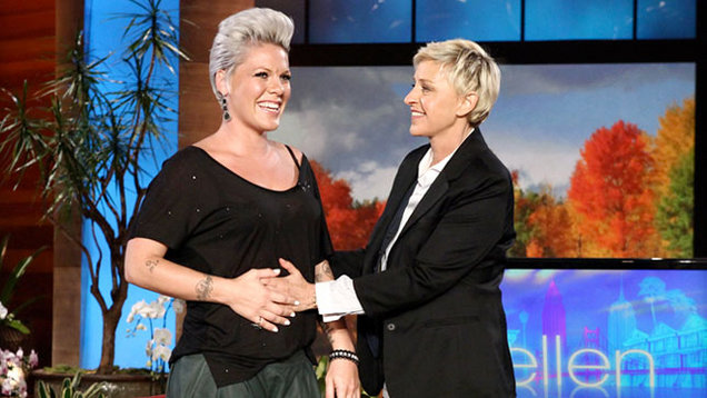 carey hart twitter. quot;Carey Hart knocked me up and