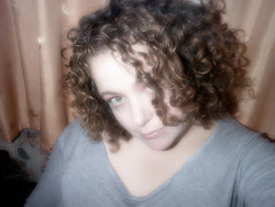 Angie - Brunette, 3a, Medium hair styles, Readers, Female, Curly hair hairstyle picture
