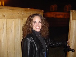 Stephanie Yvonne Carter - Brunette, 2b, Wavy hair, Long hair styles, Readers, Female hairstyle picture