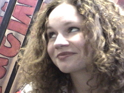 Nikki Bettcher - Blonde, 3a, Medium hair styles, Readers, Female, Curly hair hairstyle picture