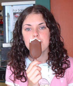 Becca - Brunette, 3a, Long hair styles, Readers, Curly hair, Teen hair hairstyle picture