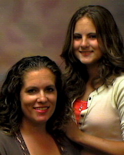 Danielle - Brunette, 2b, 3a, Wavy hair, Medium hair styles, Long hair styles, Readers, Female, Curly hair hairstyle picture