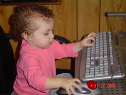 Hailey - Brunette, 3c, Very short hair styles, Kids hair, Readers, Curly hair hairstyle picture