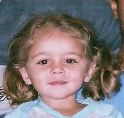 Aahliyah Alixes - Brunette, Medium hair styles, Kids hair, Readers, Curly hair hairstyle picture