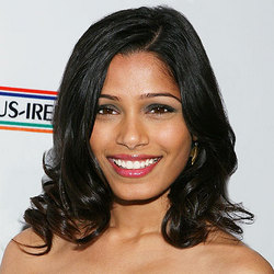 Freida Pinto - Celebrities, Wavy hair, Medium hair styles, Long hair styles, Female, Black hair hairstyle picture