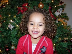 Tayah Bella - Readers, 2010 Holiday Photos hairstyle picture