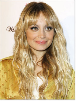 Nicole Richie  - Blonde, Celebrities, Wavy hair, Long hair styles, Female, Layered hairstyles hairstyle picture