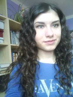 Look what my hair just did... - Brunette, 2b, Long hair styles hairstyle picture