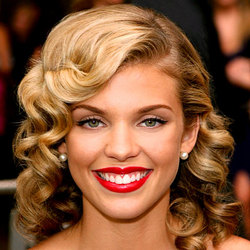 AnnaLynne McCord - Blonde, Celebrities, Wavy hair, Medium hair styles, Long hair styles, Female, Adult hair hairstyle picture