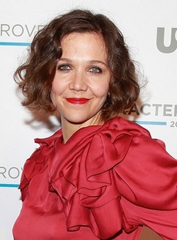 Maggie Gyllenhaal - Brunette, Celebrities, Wavy hair, Short hair styles, Medium hair styles, Female, Curly hair, Bob hairstyles hairstyle picture